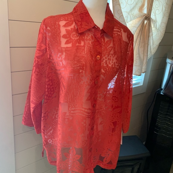 ELCC blouse NWT beautiful blouse & color - Picture 2 of 7